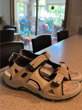 New Women’s Camel Brand Hiking Walking Sandals